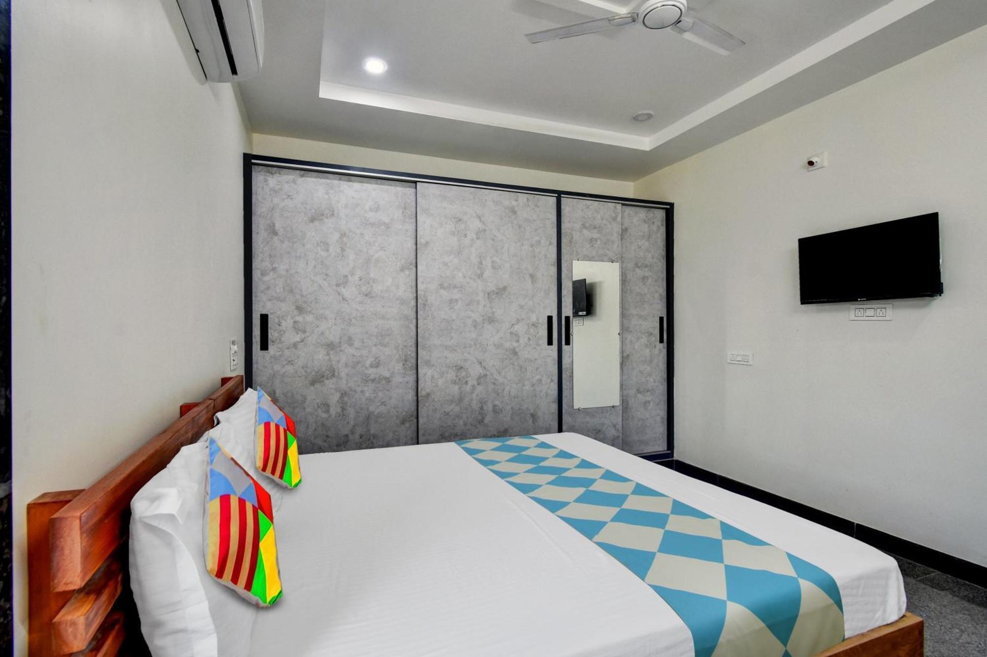 Oyo Home Msr Guest Inn Homestay Nellore Exterior foto