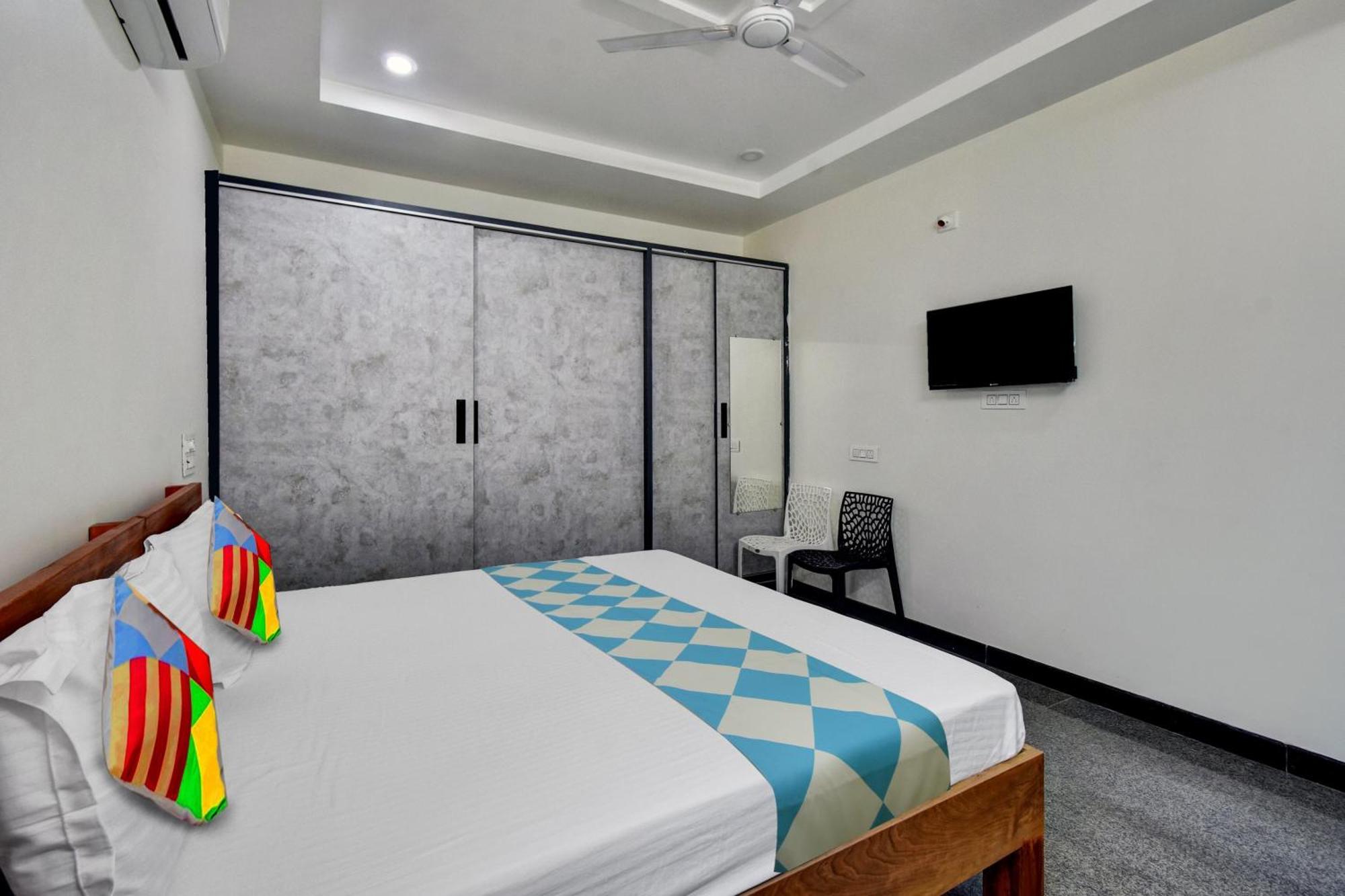 Oyo Home Msr Guest Inn Homestay Nellore Exterior foto
