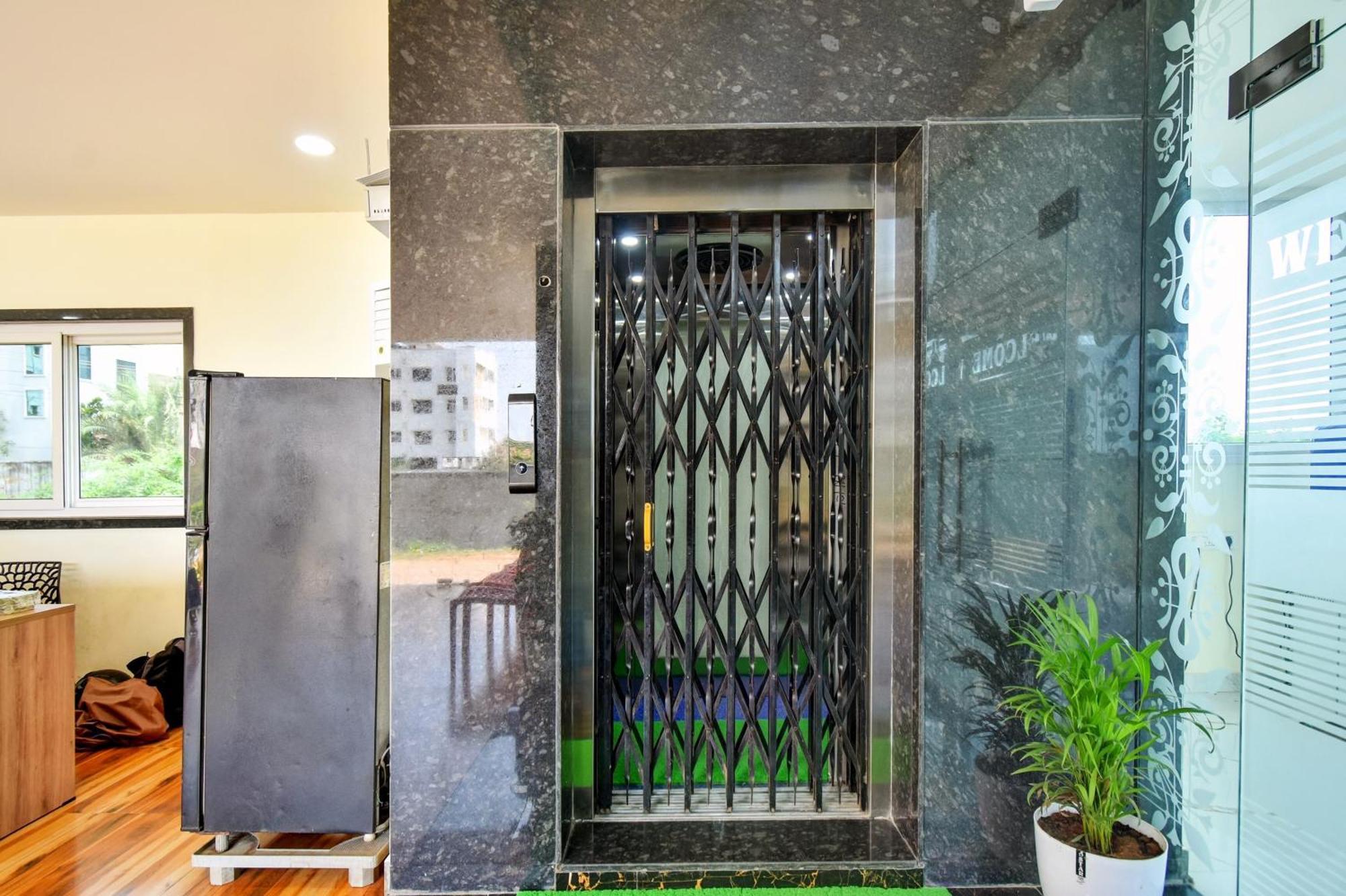 Oyo Home Msr Guest Inn Homestay Nellore Exterior foto